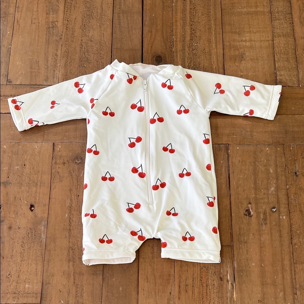 Fin & Vince Cherry long sleeve one piece swimsuit rash guard 0-3 months zipper